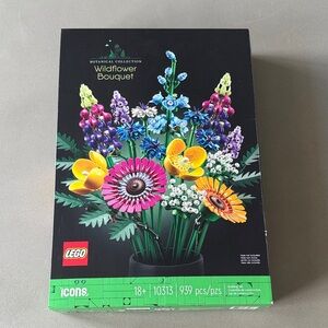 LEGO Botanical Collection Wildflower Bouquet - Vibrant Colors